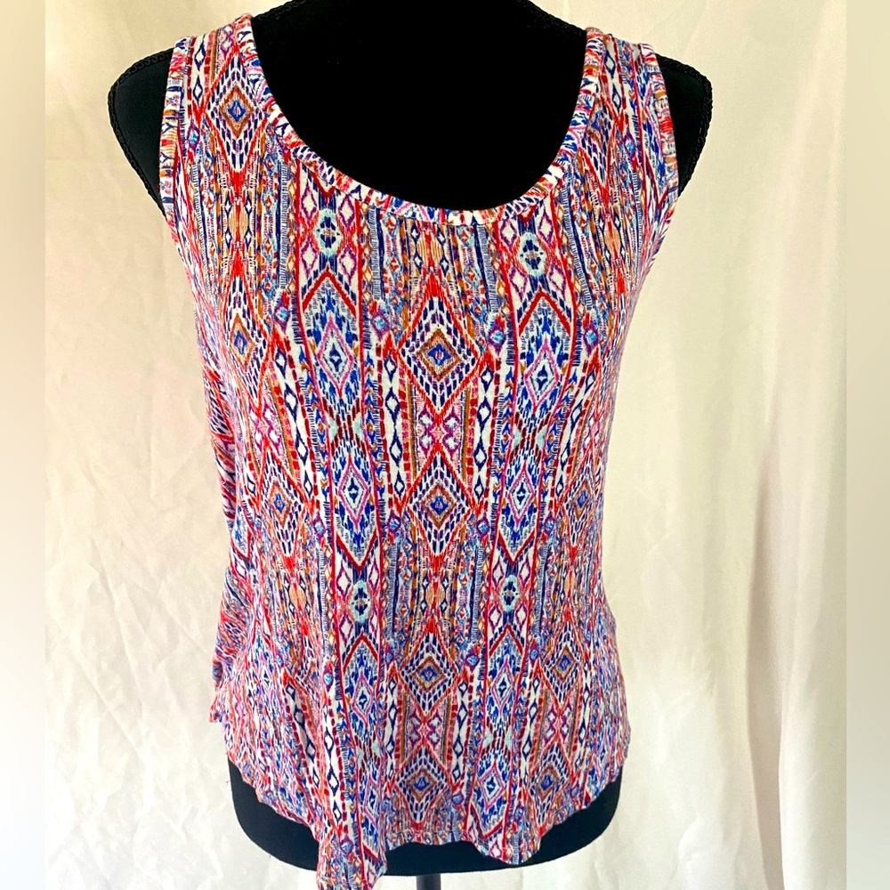 Multicolored Aztec print tank top with open back